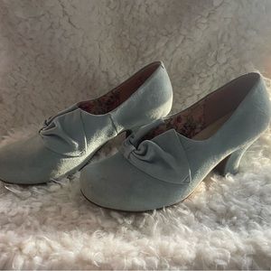 Hotter brand, US size 6.5 W, stored in original box